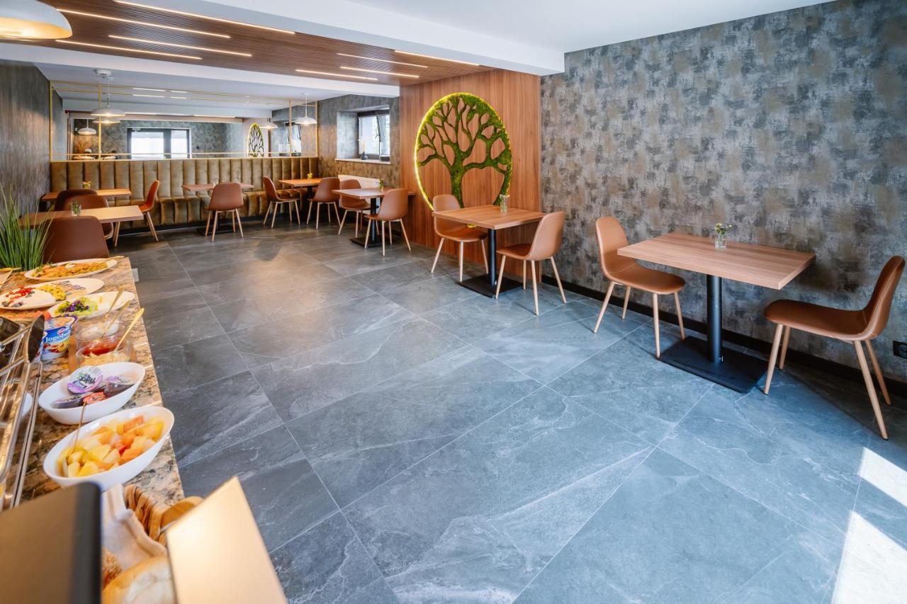 Aparthotel Kleosin Buitenkant foto